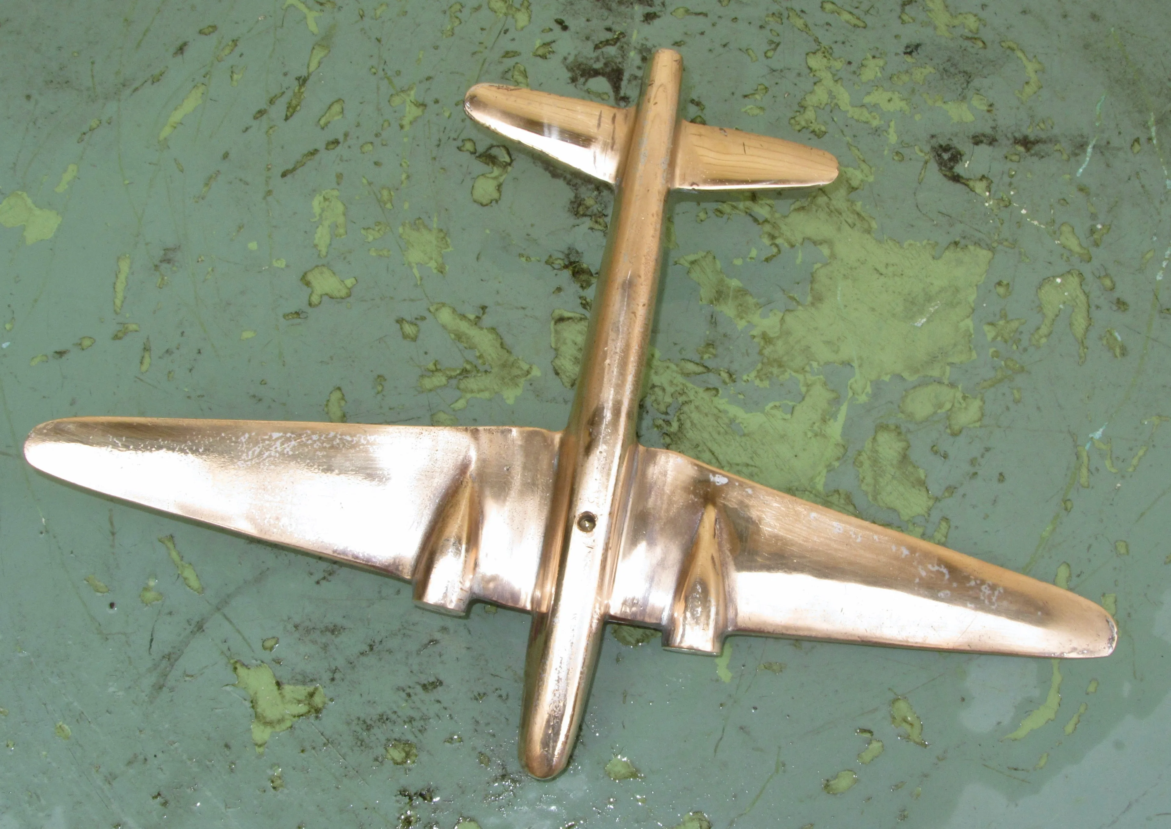 1940s Copper Vickers Wellington WW2 Bomber With A Wingspan Of 36 cm