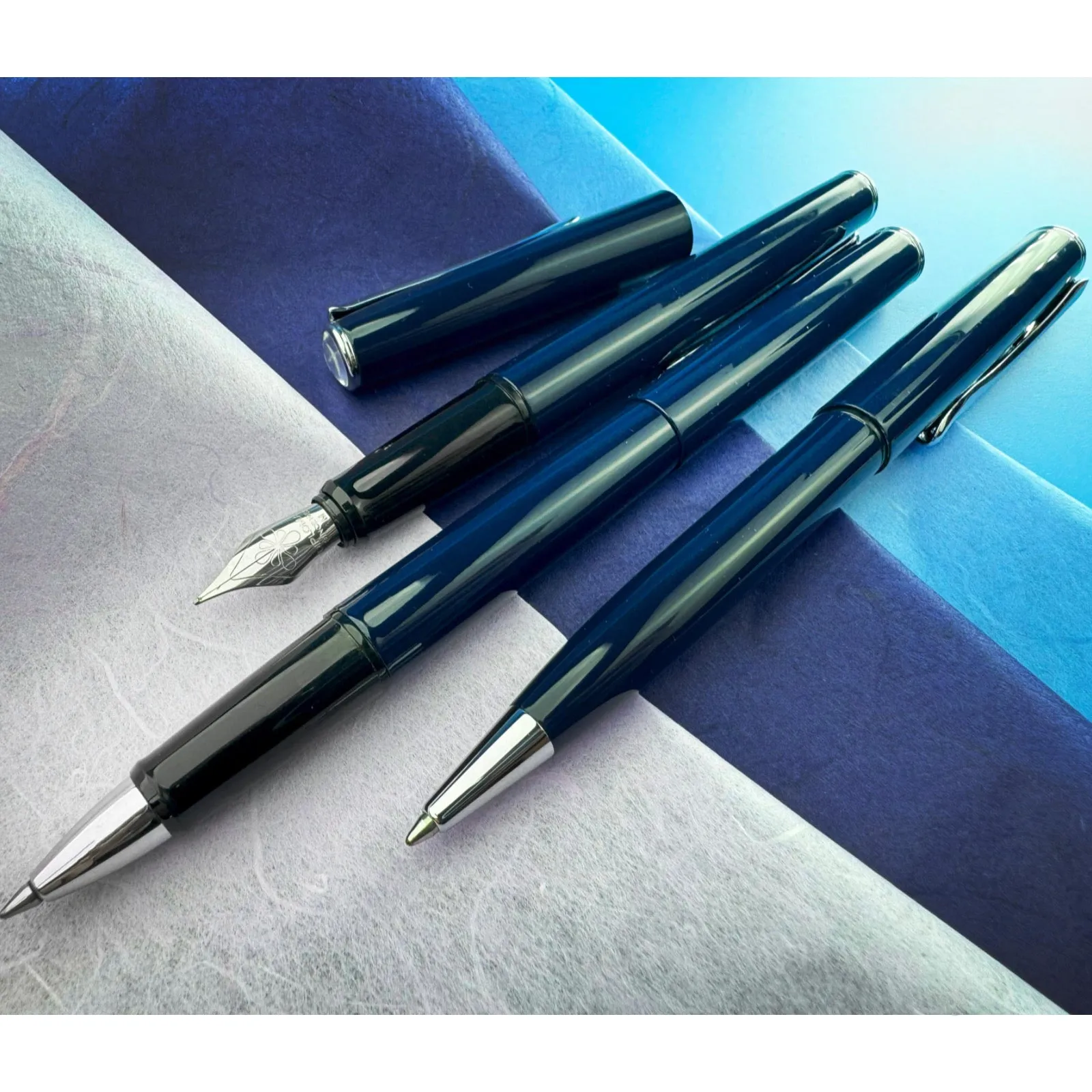 Diplomat Esteem Dark Blue collection - Ballpoint