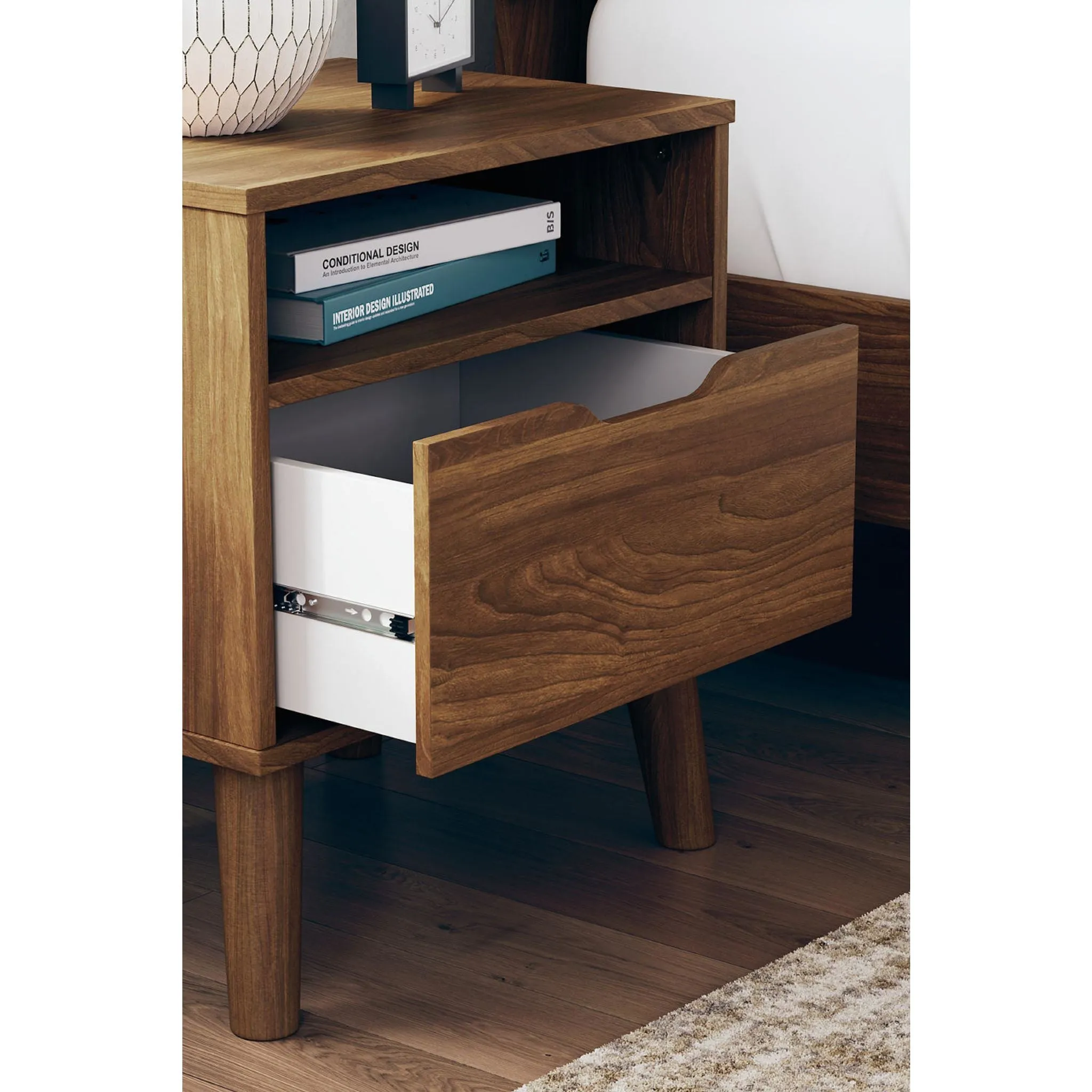 Fordmont Nightstand