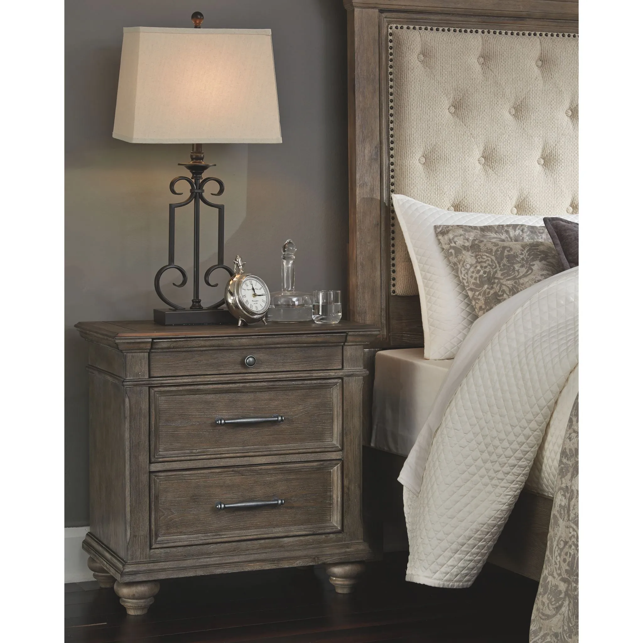 Johnelle-Exclusive Nightstand