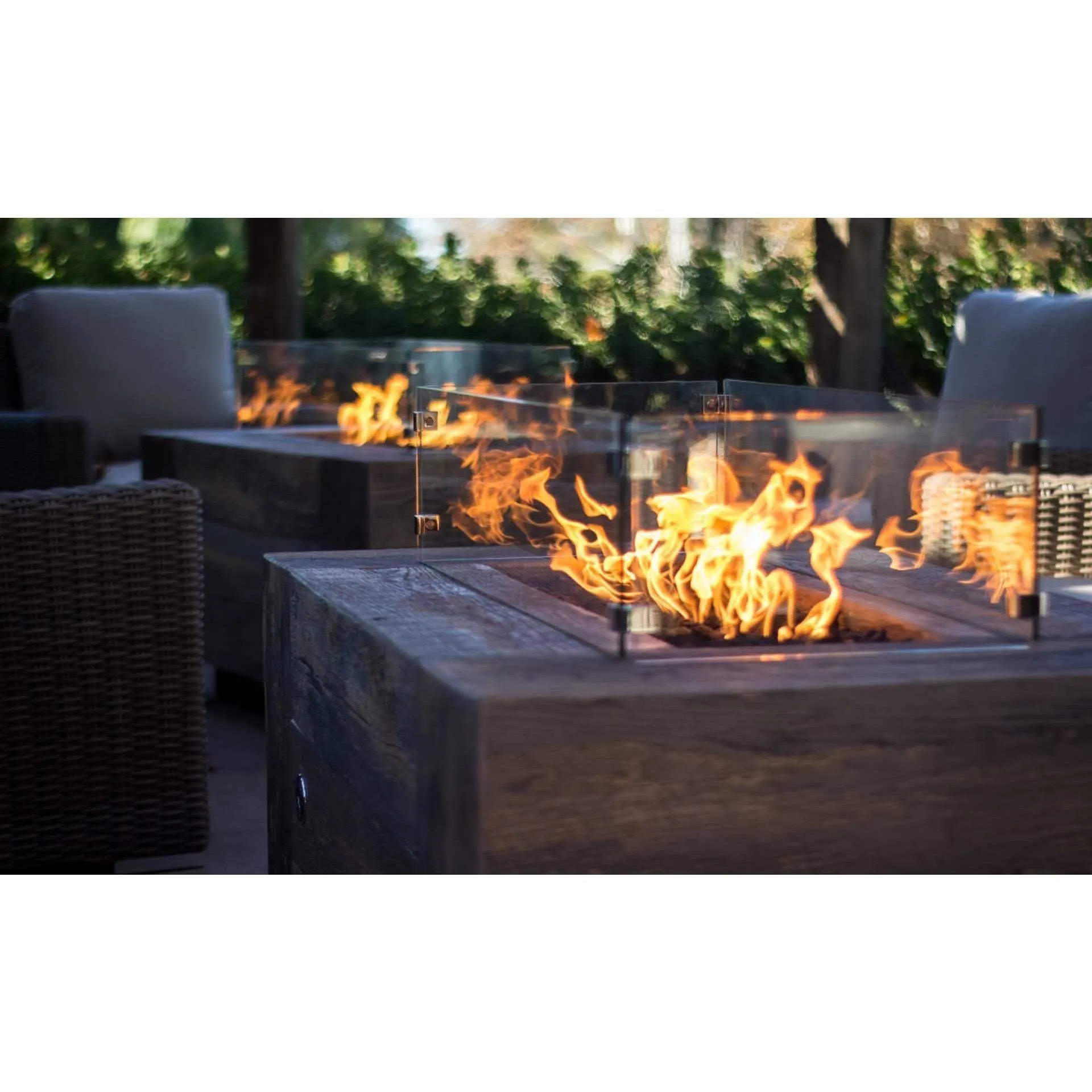Top Fires Glass Wind Guard For Square, Round, And Rectangular Fire Pits